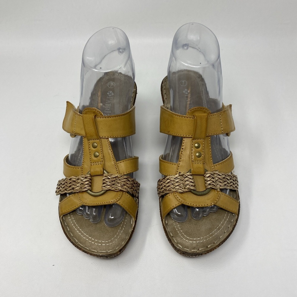 Patrizia By Spring Step Magan Wedge‎ Sandals Tan Women's 7/37